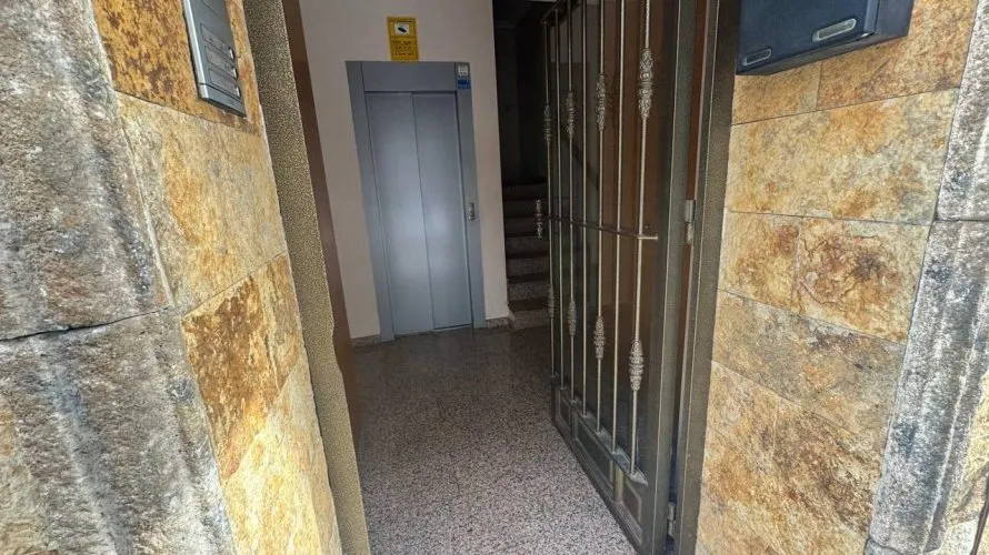 Apartamento de 3 dormitorios en Torrevieja, España No. 291 № 25