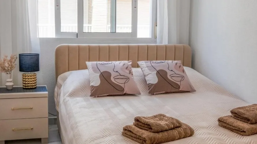 Apartamento de 3 dormitorios en Torrevieja, España No. 299 № 19
