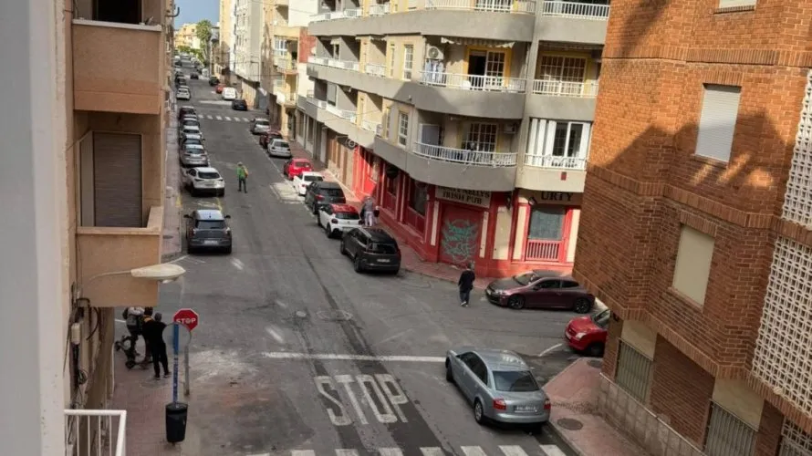 Apartamento de 107m² en Torrevieja, España No. 326 № 16