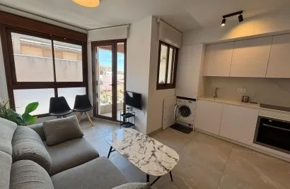 Apartamento de 2 dormitorios en Torrevieja, España No. 297