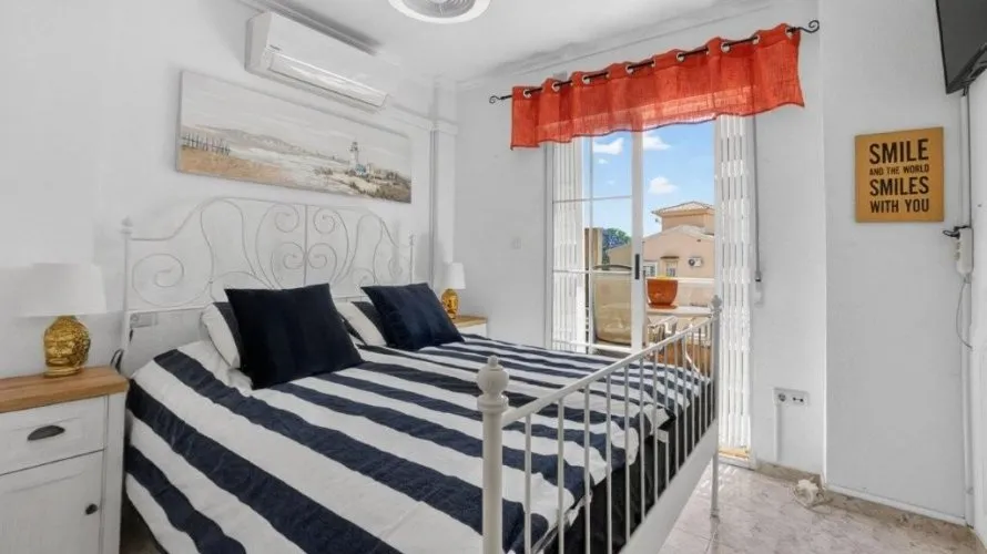 Сasa de 2 dormitorios en Torrevieja, Spain No. 282 № 15