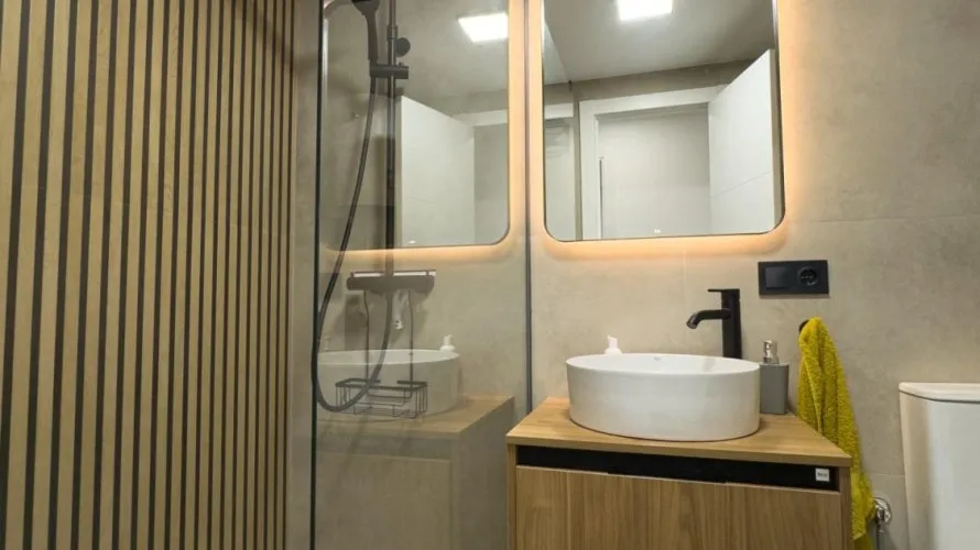 Apartamento de 2 dormitorios en Torrevieja, España No. 306 № 23