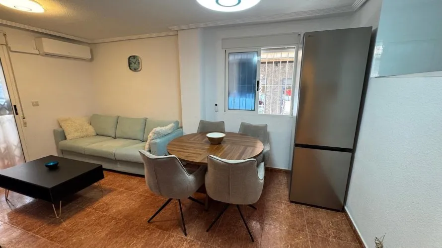 Apartamento de 3 dormitorios en Torrevieja, España No. 315 № 26