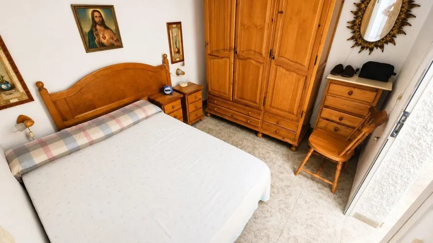 Сasa de 1 dormitorio en Torrevieja, España No. 280 № 4