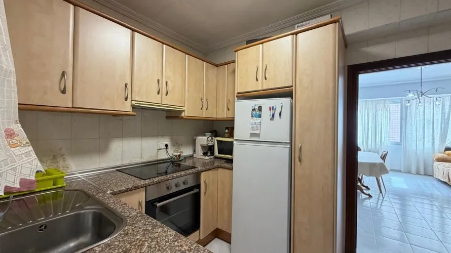 Apartamento de 3 dormitorios en Torrevieja, España No. 529 № 15