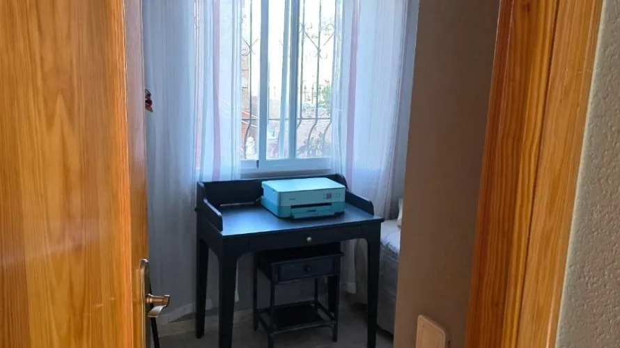 Сasa de 2 dormitorios en Torrevieja, España No. 432