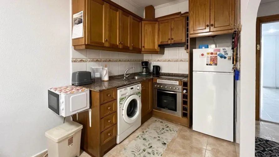 Apartamento de 1 dormitorio en Torrevieja, España No. 523 № 12