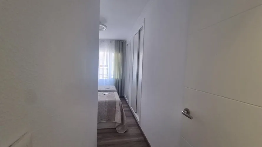 Apartamento de 1 dormitorio en Torrevieja, España No. 339 № 24
