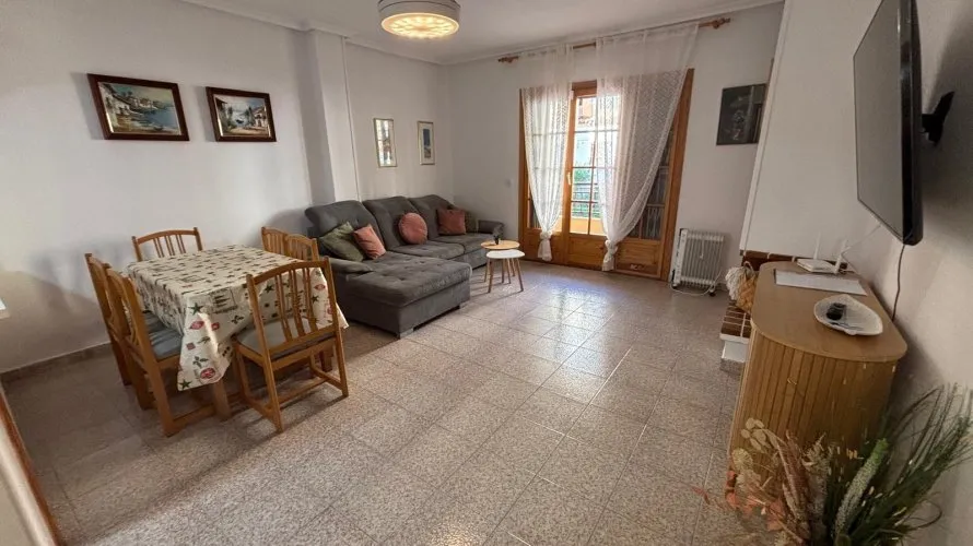 Apartamento de 1 dormitorio en Torrevieja, España No. 331 № 6