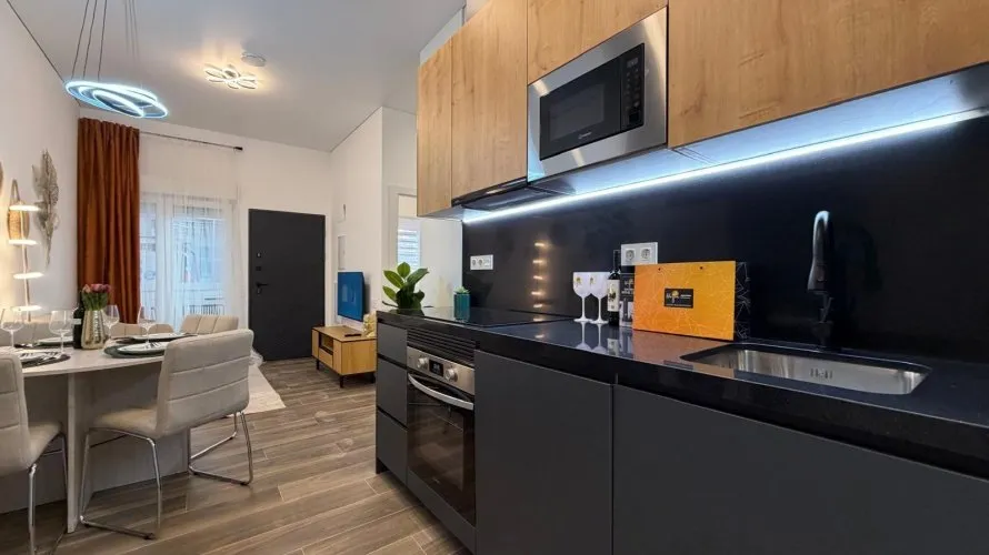 Apartamento de 2 dormitorios en Torrevieja, España No. 445 № 11
