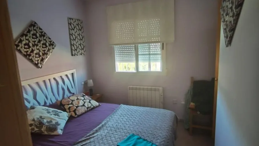 Bungalow de 2 dormitorios en Torrevieja, España No. 401 № 12
