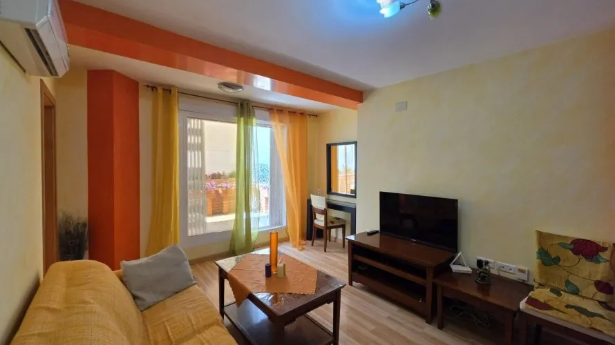 Apartamento de 1 dormitorio en Torrevieja, España No. 518 № 21