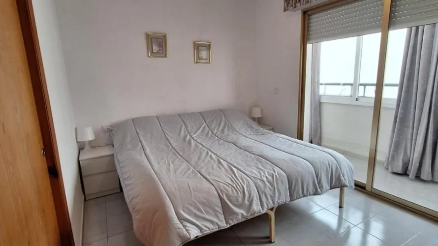 Ático de 2 dormitorios en Torrevieja, España No. 431 № 1