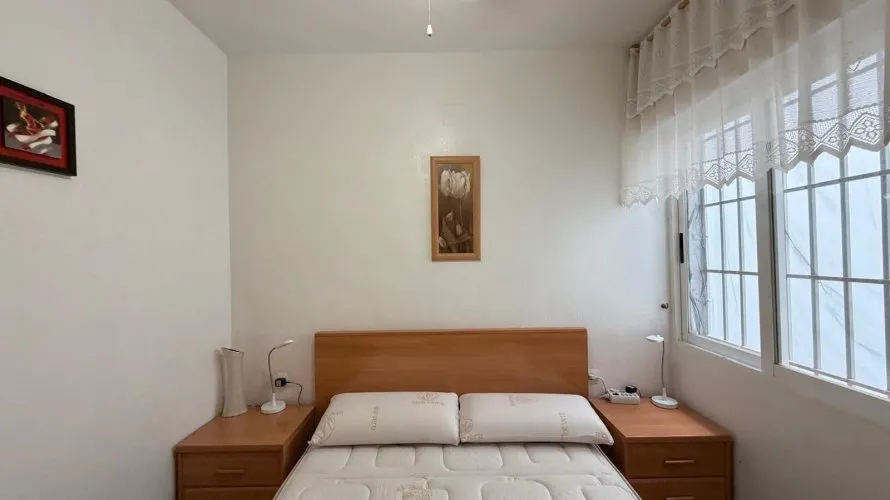 Apartamento de 1 dormitorio en Torrevieja, España No. 408 № 12