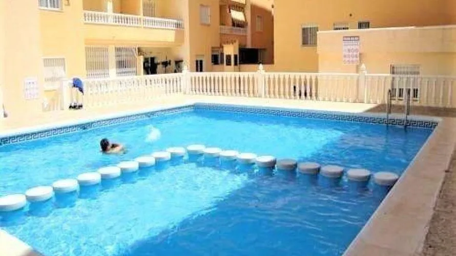 Apartamento de 1 dormitorio en Torrevieja, España No. 440 № 9