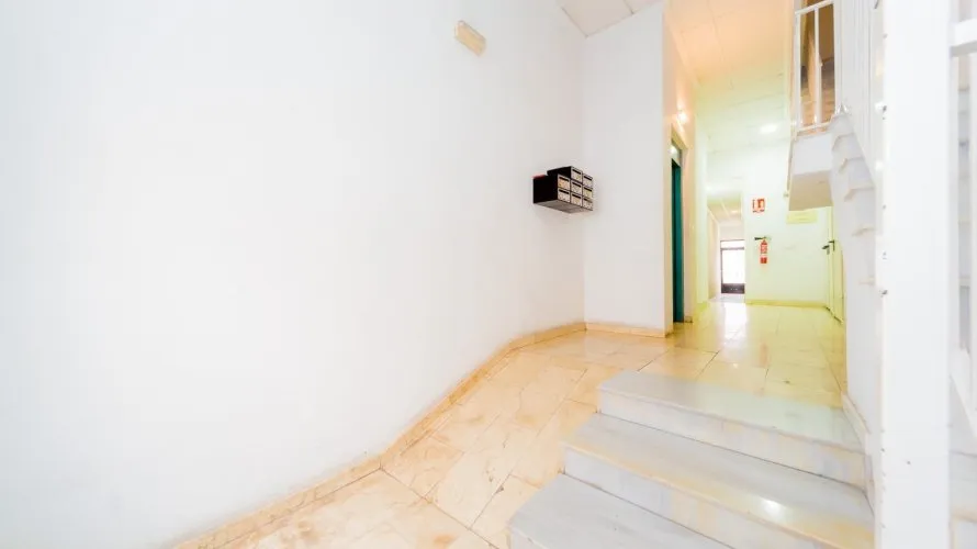 Apartamento de 1 dormitorio en Torrevieja, España No. 424 № 1