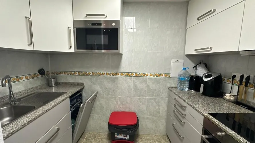 Apartamento de 1 dormitorio en Torrevieja, España No. 438 № 17