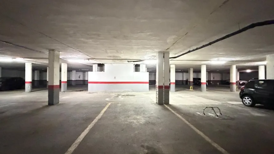 Garaje de 26m² en Torrevieja, España No. 477 № 8