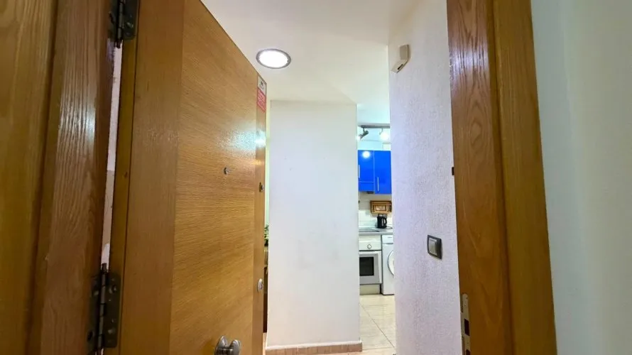 Apartamento de 2 dormitorios en Torrevieja, España No. 511 № 28