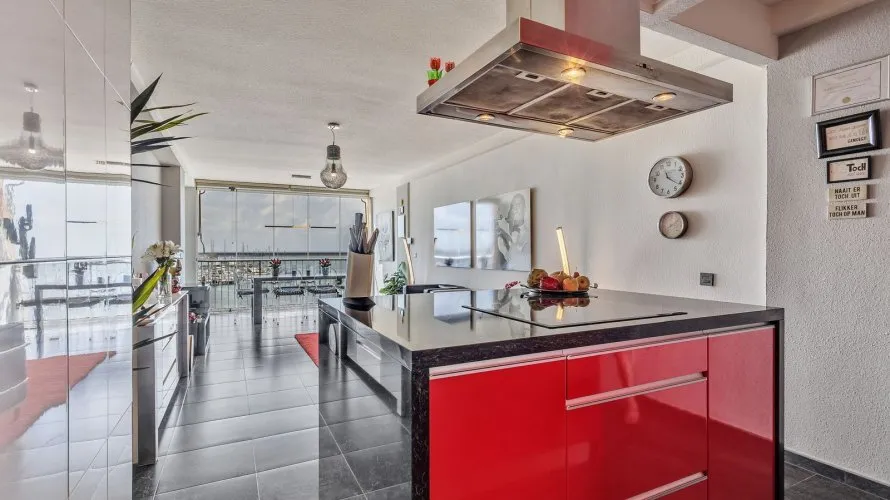 Apartamento de 83m² en Torrevieja, España No. 353 № 18