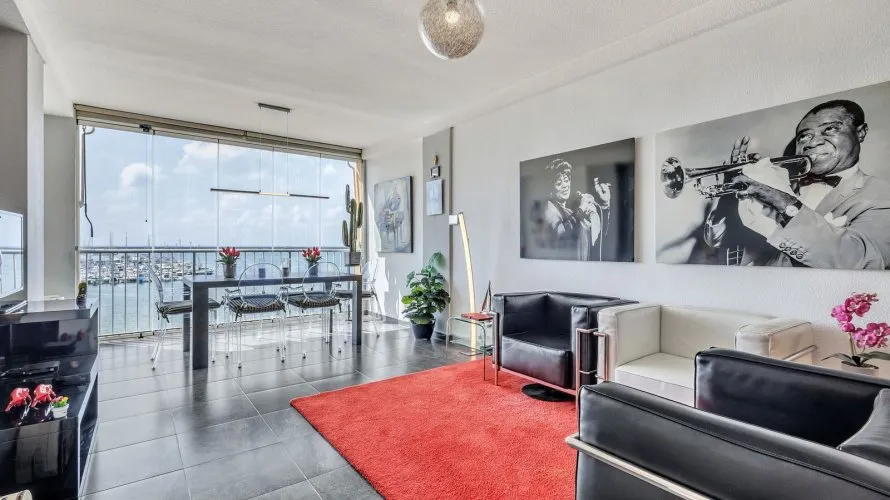 Apartamento de 83m² en Torrevieja, España No. 353 № 23