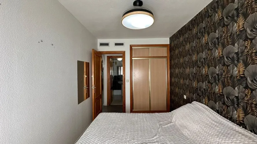 Apartamento de 3 dormitorios en Torrevieja, España No. 443 № 2