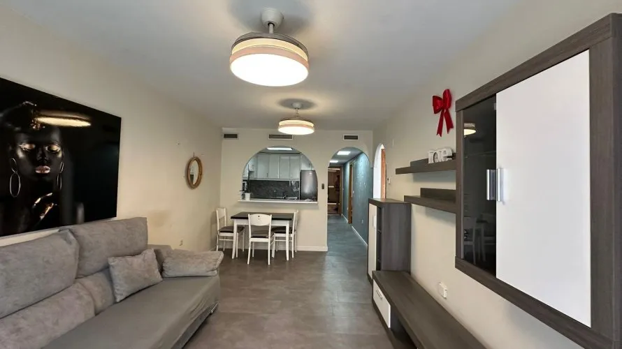 Apartamento de 3 dormitorios en Torrevieja, España No. 443 № 7