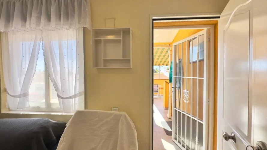 Bungalow de 1 dormitorio en Torrevieja, España No. 503 № 5