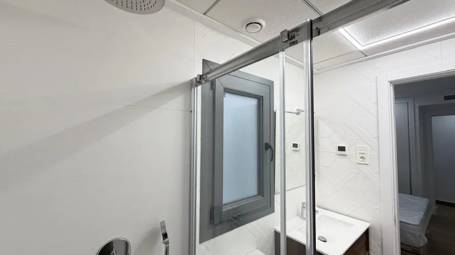 Apartamento de 2 dormitorios en Torrevieja, España No. 370 № 14