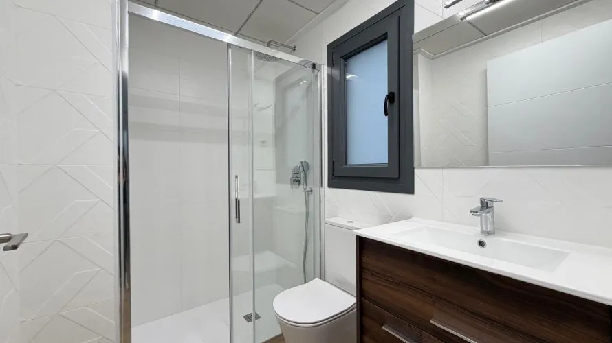 Apartamento de 2 dormitorios en Torrevieja, España No. 370 № 10