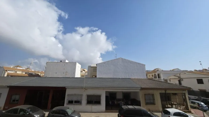 Apartamento de 3 dormitorios en Torrevieja, España No. 535 № 3