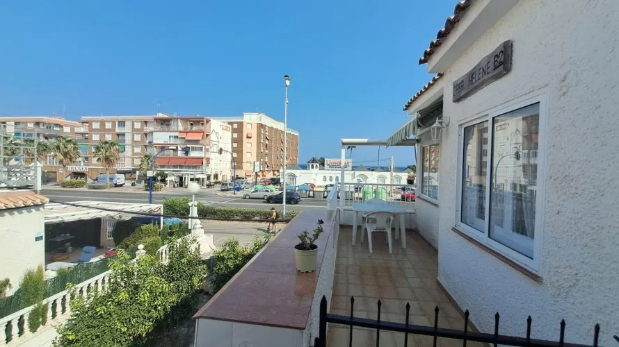 Bungalow de 2 dormitorios en Torrevieja, España No. 405 № 11