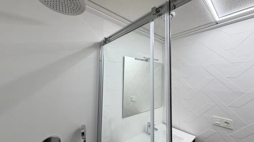 Apartamento de 2 dormitorios en Torrevieja, España No. 370 № 27