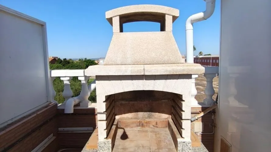 Bungalow de 2 dormitorios en Torrevieja, España No. 401 № 5