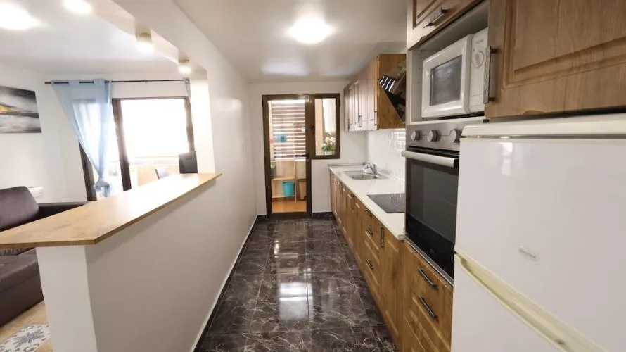 Apartamento de 3 dormitorios en Torrevieja, España No. 357 № 16