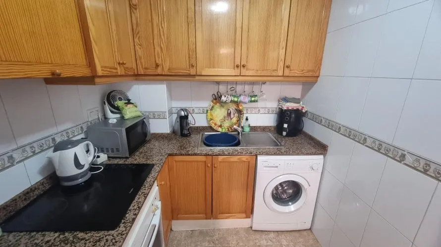 Apartamento de 2 dormitorios en Torrevieja, España No. 413 № 12