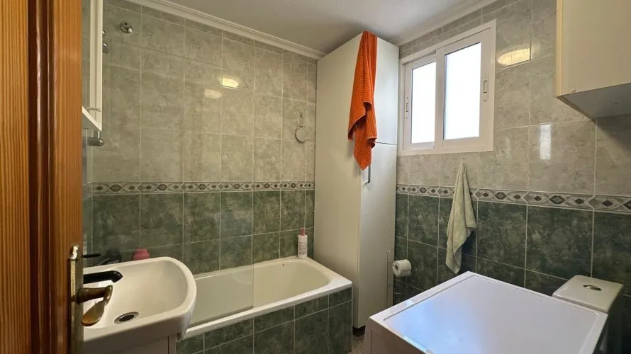 Apartamento de 1 dormitorio en Torrevieja, España No. 438 № 11