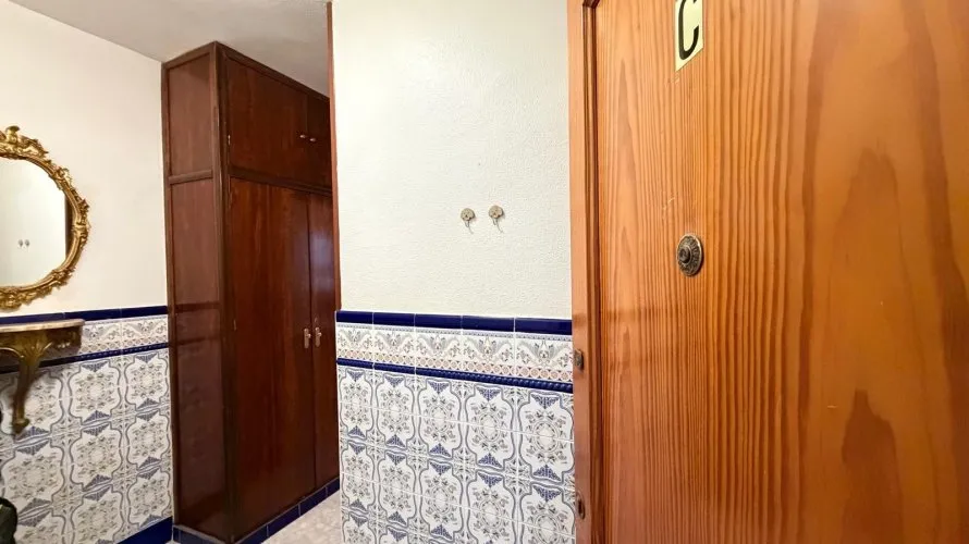 Apartamento de 1 dormitorio en Torrevieja, España No. 408 № 27