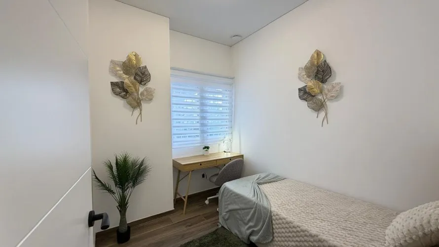 Apartamento de 2 dormitorios en Torrevieja, España No. 445