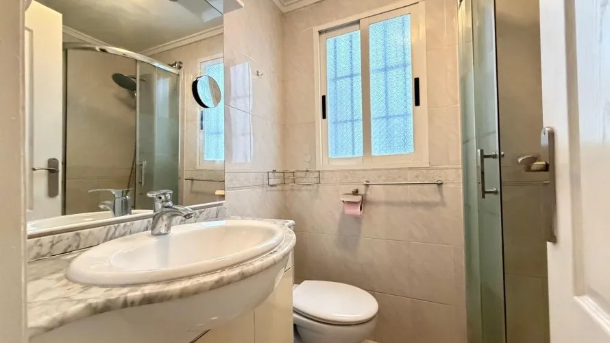 Apartamento de 1 dormitorio en Torrevieja, España No. 408 № 20