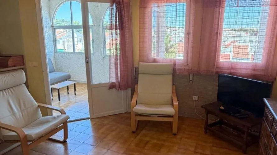 Apartamento de 1 dormitorio en Torrevieja, España No. 516 № 9