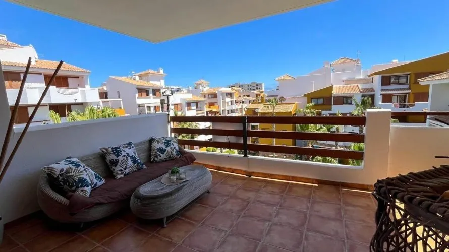 Apartamento de 1 dormitorio en Torrevieja, España No. 365