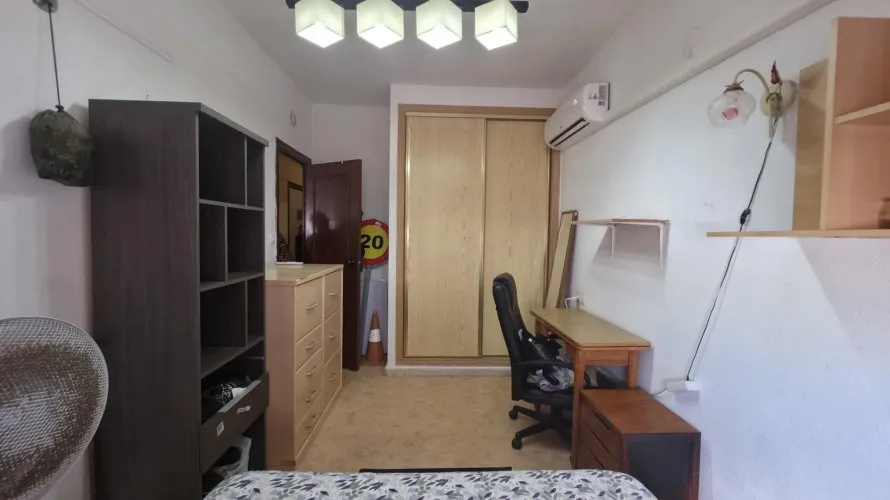 Apartamento de 3 dormitorios en Torrevieja, España No. 535 № 15