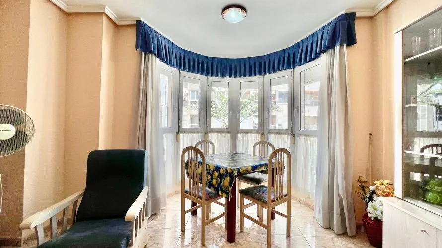 Apartamento de 2 dormitorios en Torrevieja, España No. 479 № 19