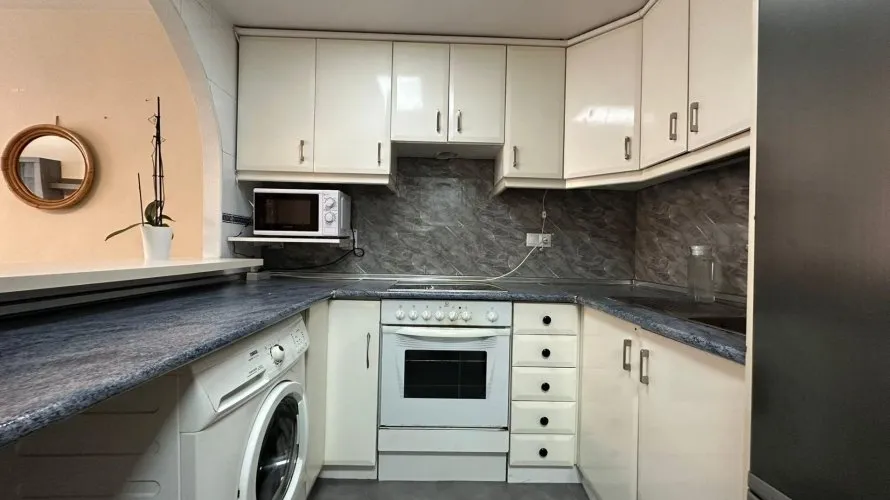 Apartamento de 3 dormitorios en Torrevieja, España No. 443 № 13