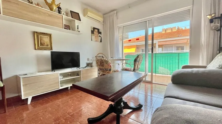 Apartamento de 3 dormitorios en Torrevieja, España No. 393 № 15