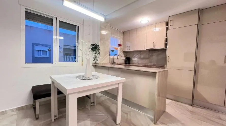 Apartamento de 60m² en Torrevieja, España No. 416 № 7