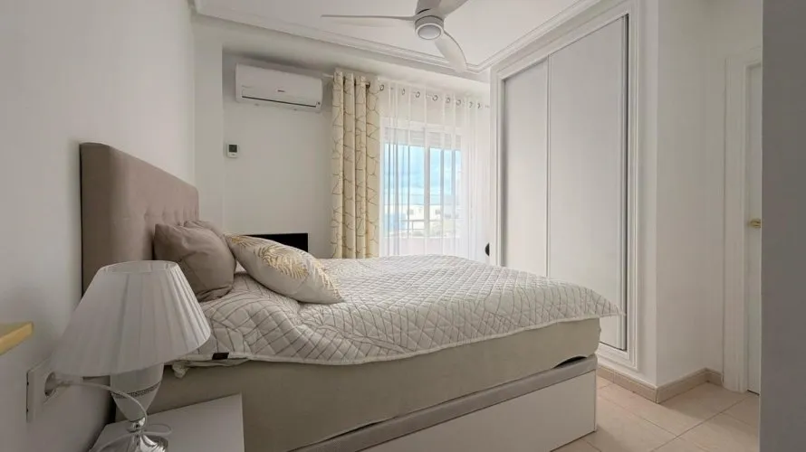 Apartamento de 3 dormitorios en Torrevieja, España No. 473 № 12