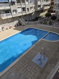 Apartamento de 1 dormitorio en Torrevieja, España No. 480