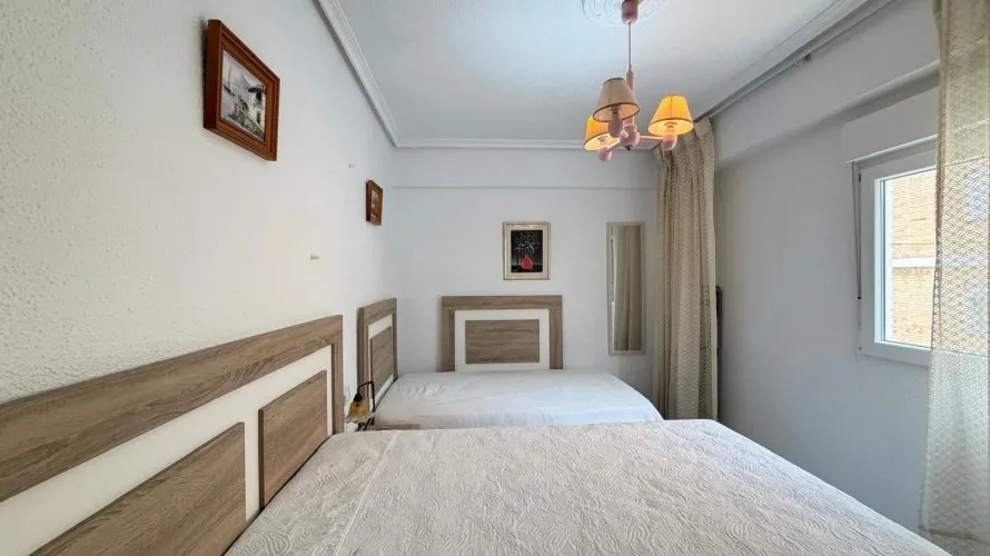 Apartamento de 3 dormitorios en Torrevieja, España No. 529 № 2